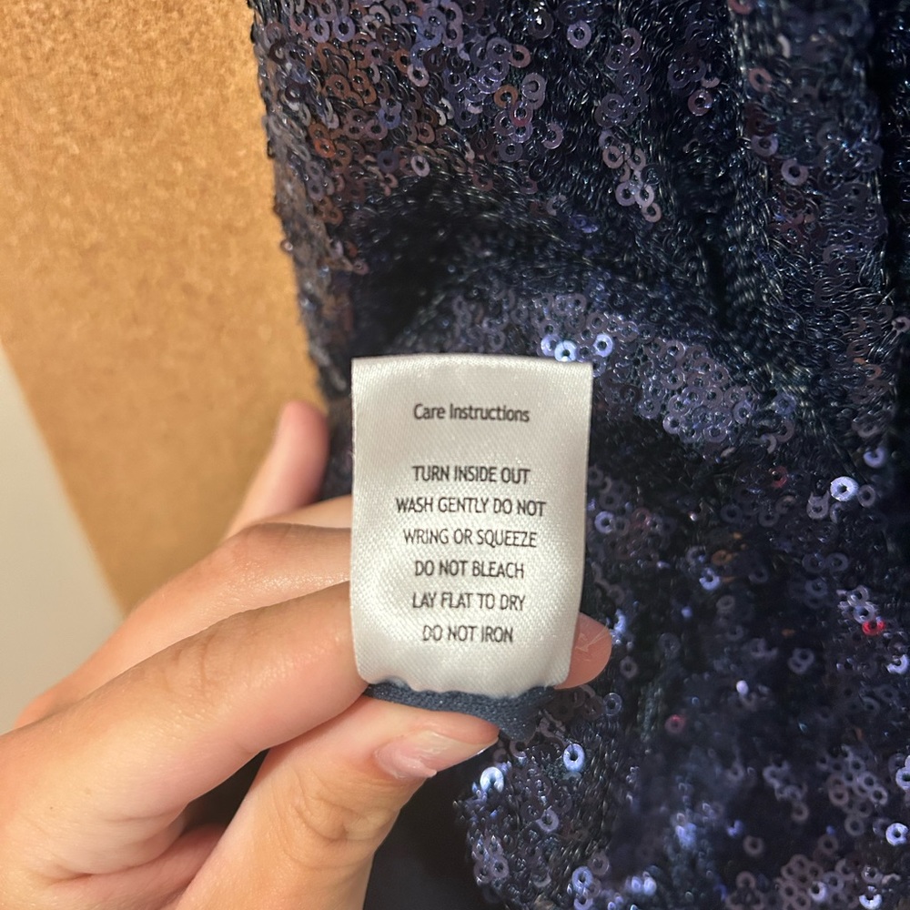Honey and Rosie, sparkly purple fitted dress with slit, size xs - Picture 7 of 7